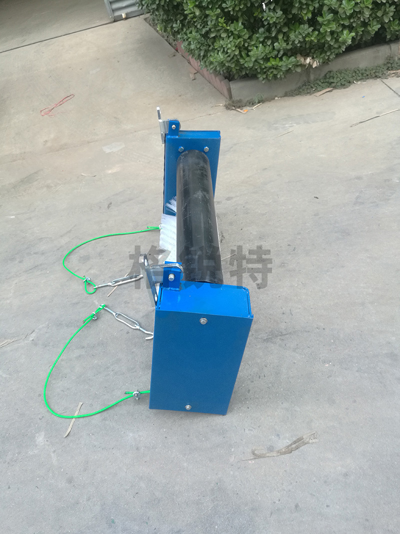 無動(dòng)力滾刷清掃器 無動(dòng)力滾刷清掃器