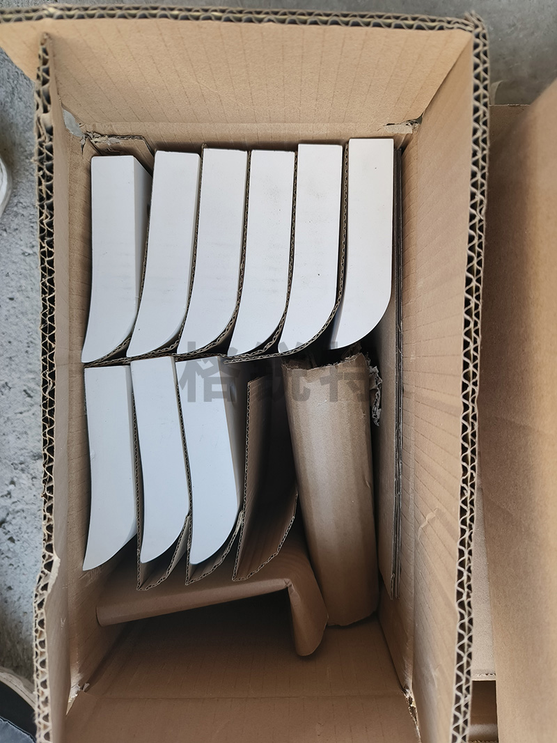 陶瓷清掃器 陶瓷清掃器